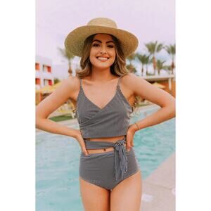 Lucy Avenue Puerto Rico Cutout One Piece Black & White Pin Stripes Swim L